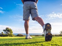 ¿Cómo afecta el cambio de suela al swing en las botas de golf?