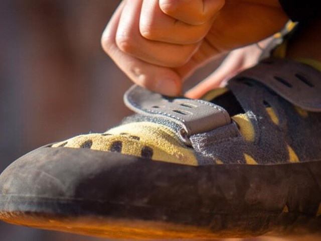 ¿Cómo sé si mis zapatillas de escalada necesitan un re-suelado?
